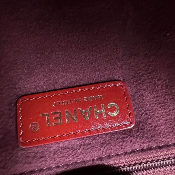 100% Authentic CHANEL DeauVille Medium Leather Satchel Bag - Picture 13 of 15